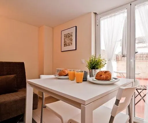 Apartmento com 1 dormitório